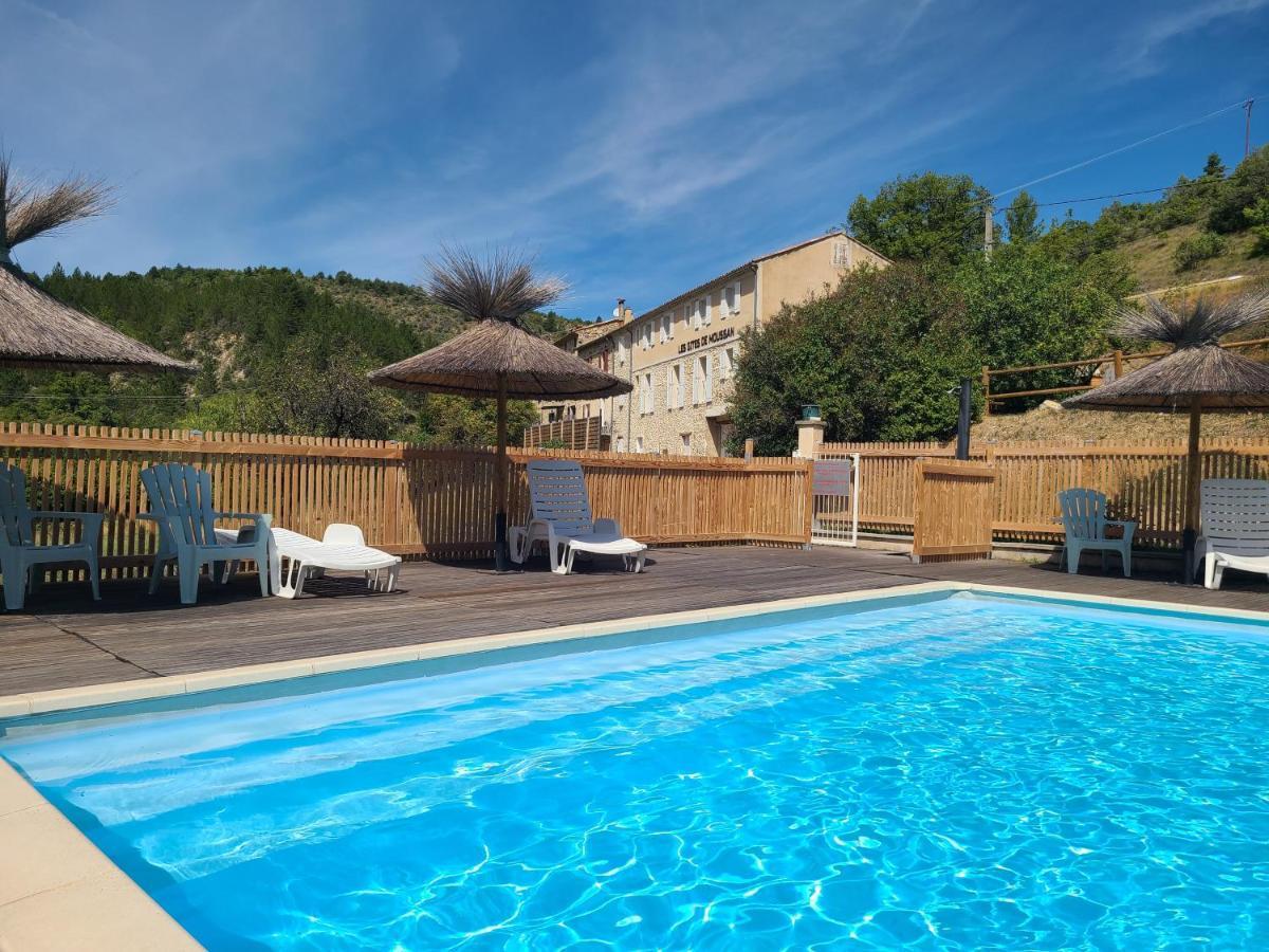 Les Gites De Moussan Montbrun-les-Bains Buitenkant foto